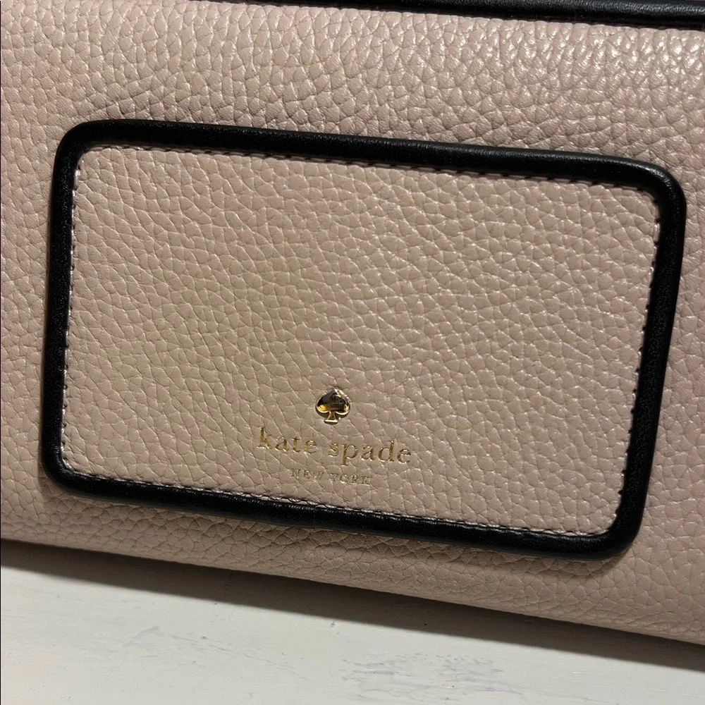 kate spade chic wallet